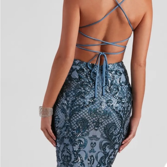 Blue prom dress - Picture 7 of 7